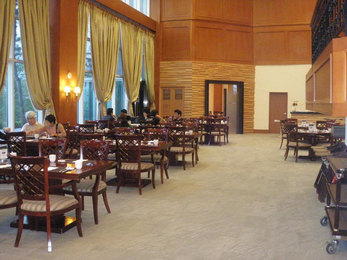 High1 Palace Hotel And Cc Чонсон Экстерьер фото