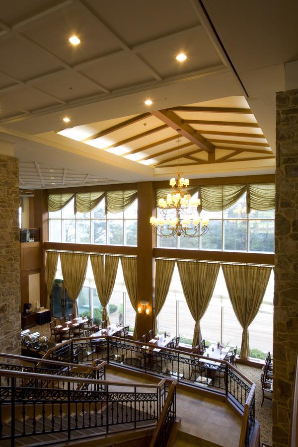 High1 Palace Hotel And Cc Чонсон Экстерьер фото
